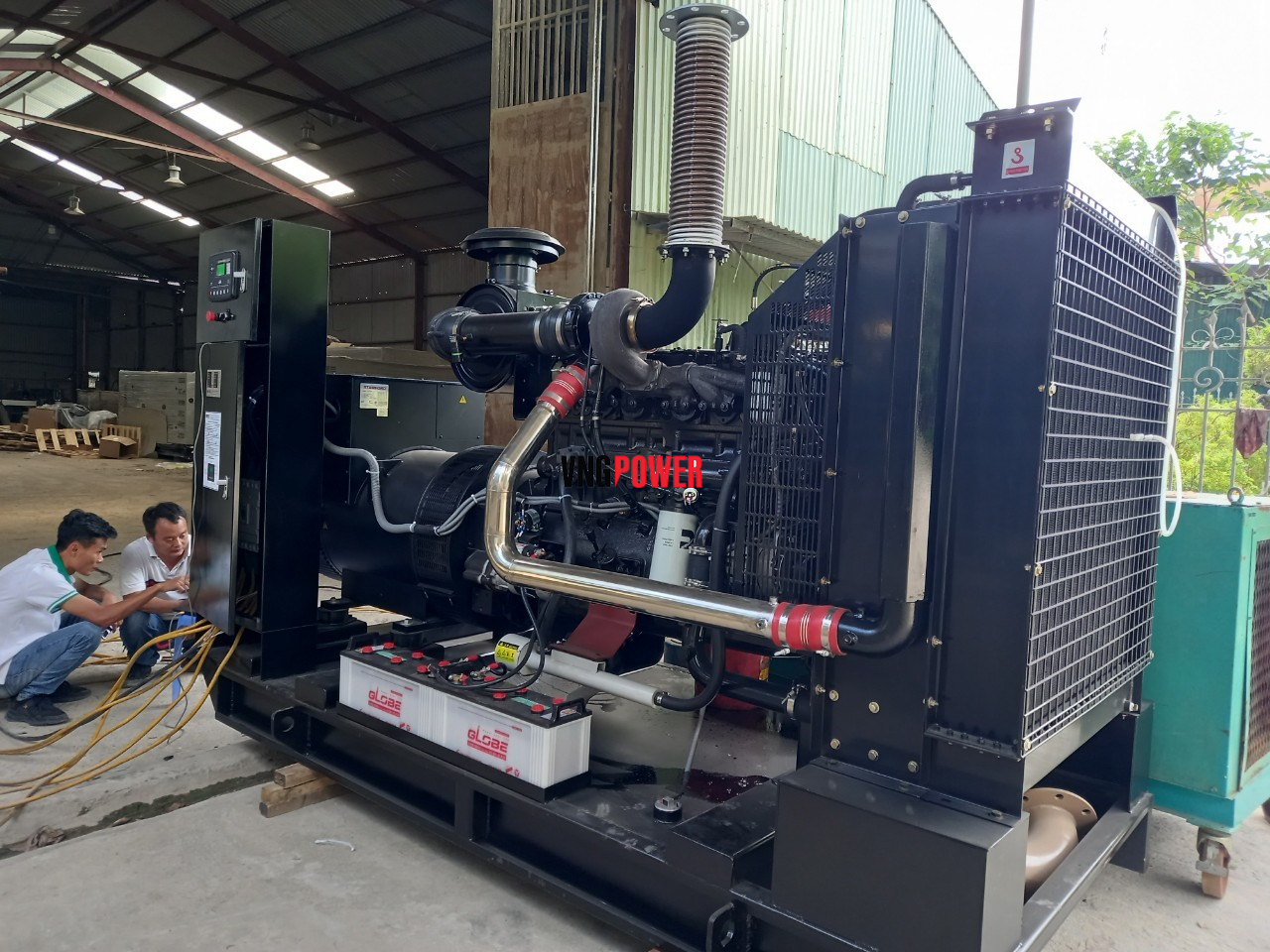 Cung Cấp lắp đặt Máy Phát Điện Cummins 450Kva tại Hòa Bình3