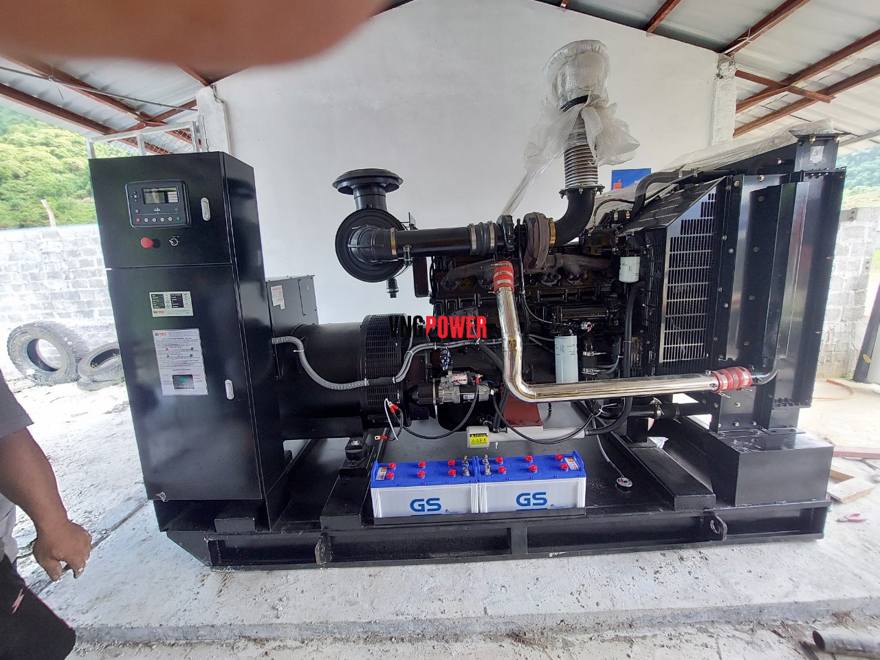 Cung Cấp lắp đặt Máy Phát Điện Cummins 450Kva tại Hòa Bình8