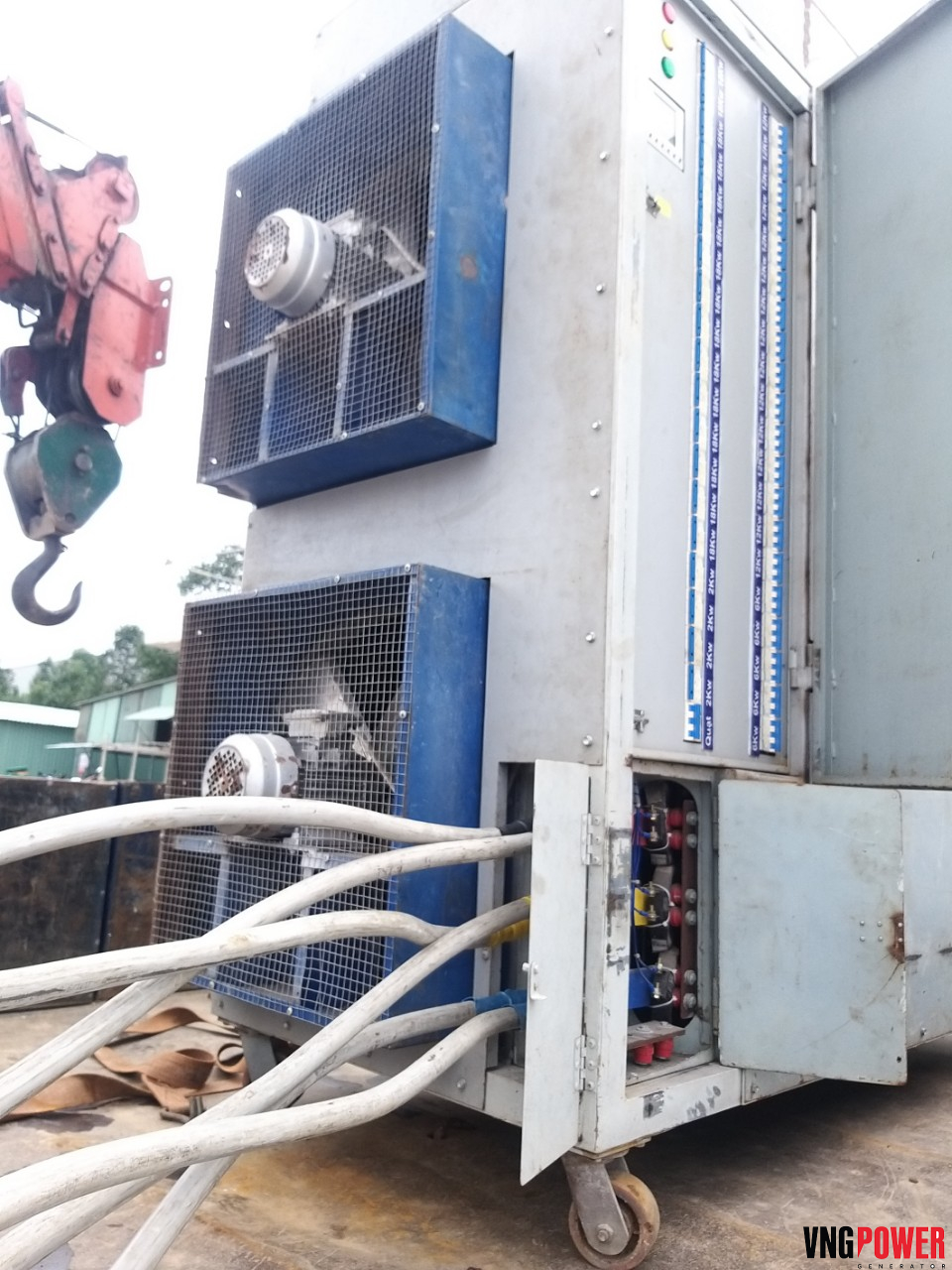 cung-cấp-lắp-đặt-máy-phát-điện-hyundai-400kva-tai-bình-dương.09